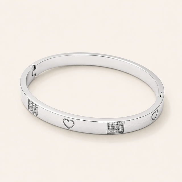 Everheart Bracelet Bracelet