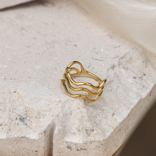 Wave Trio Ring