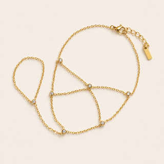 Solene HandChain